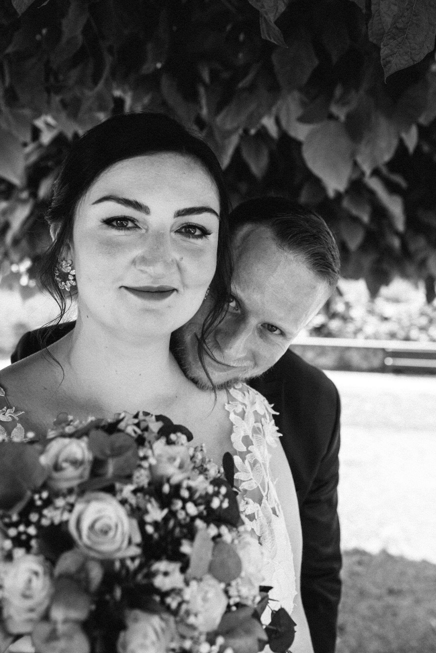 Hochzeitsfotografie Iserlohn emotionale Tauffotos ungestellte Hochzeitsreportage