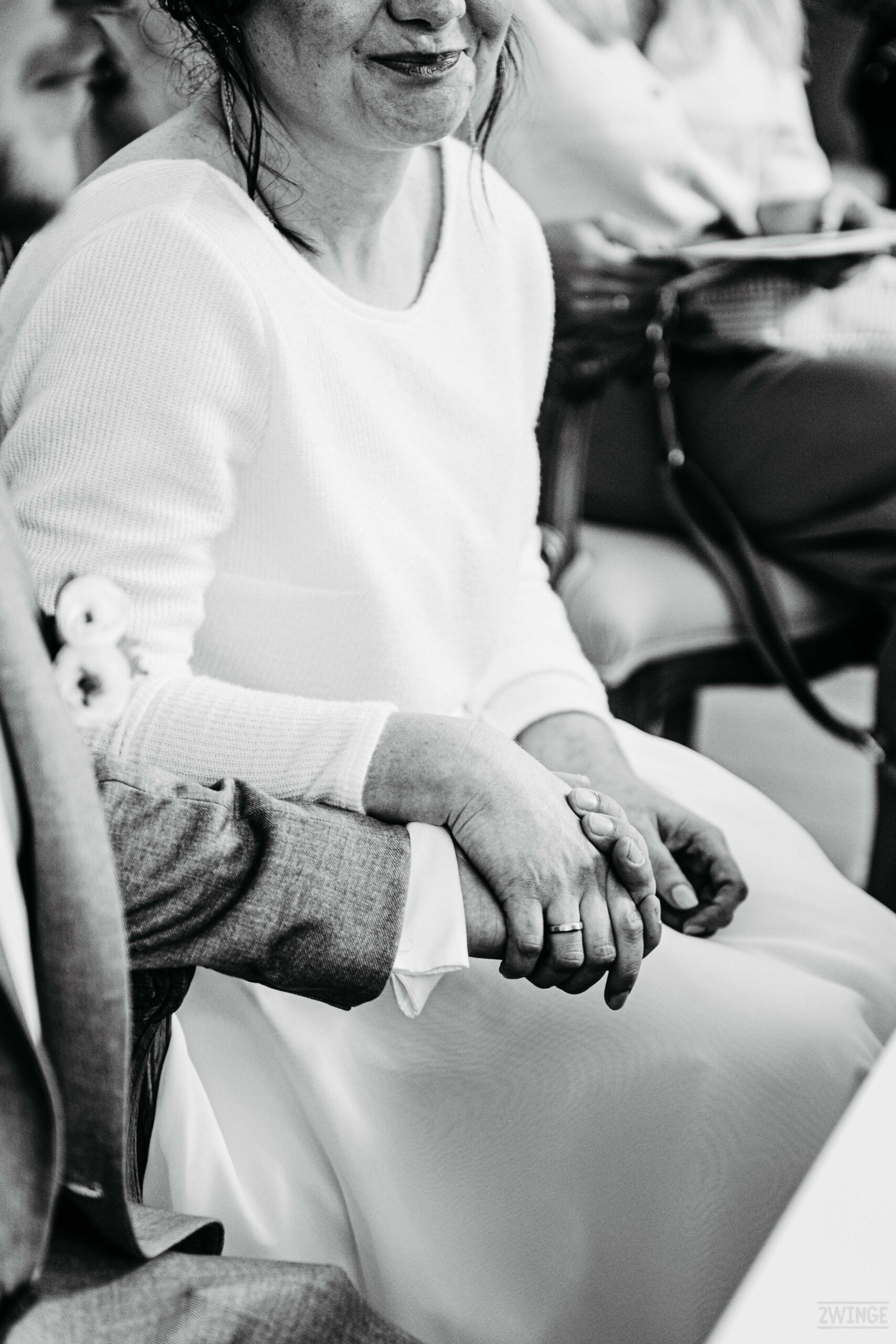 Hochzeitsfotografie Iserlohn emotionale Tauffotos ungestellte Hochzeitsreportage