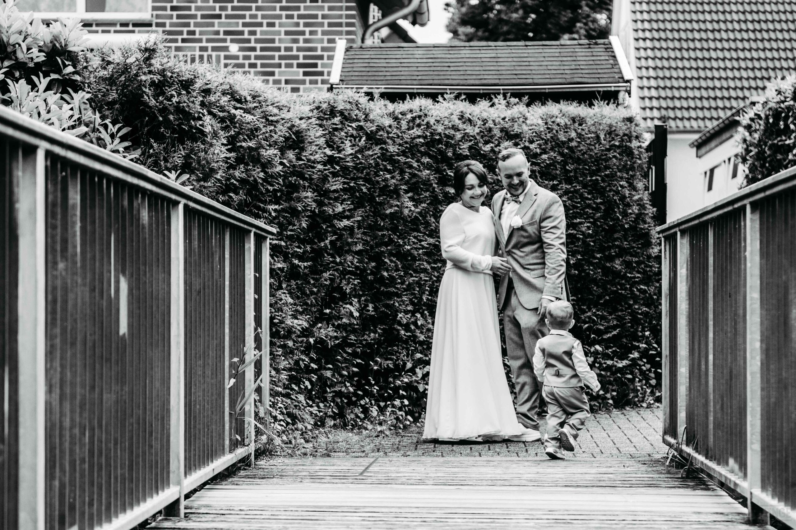 Hochzeitsfotografie Iserlohn emotionale Tauffotos ungestellte Hochzeitsreportage